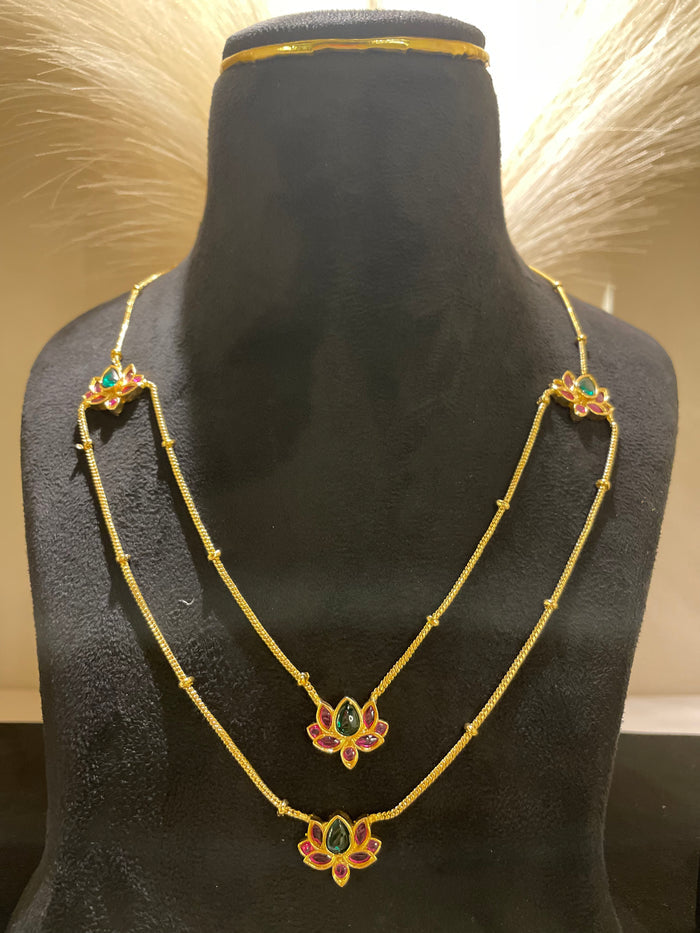 Emerald Ruby Lotus Short Necklace Set