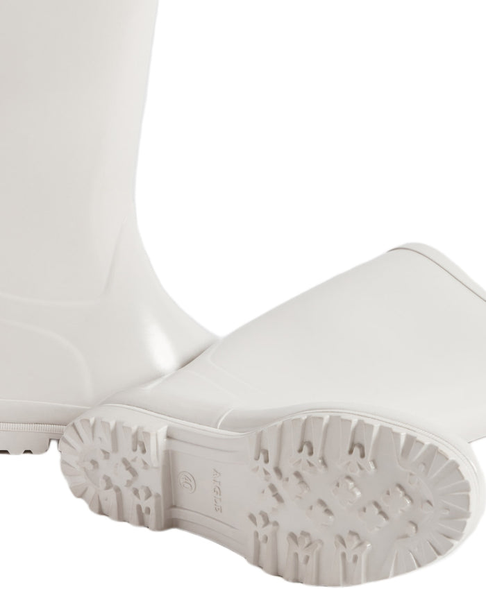 Sable coloured Aigle Womens Eliosa Wellingtons on white background #colour_sable