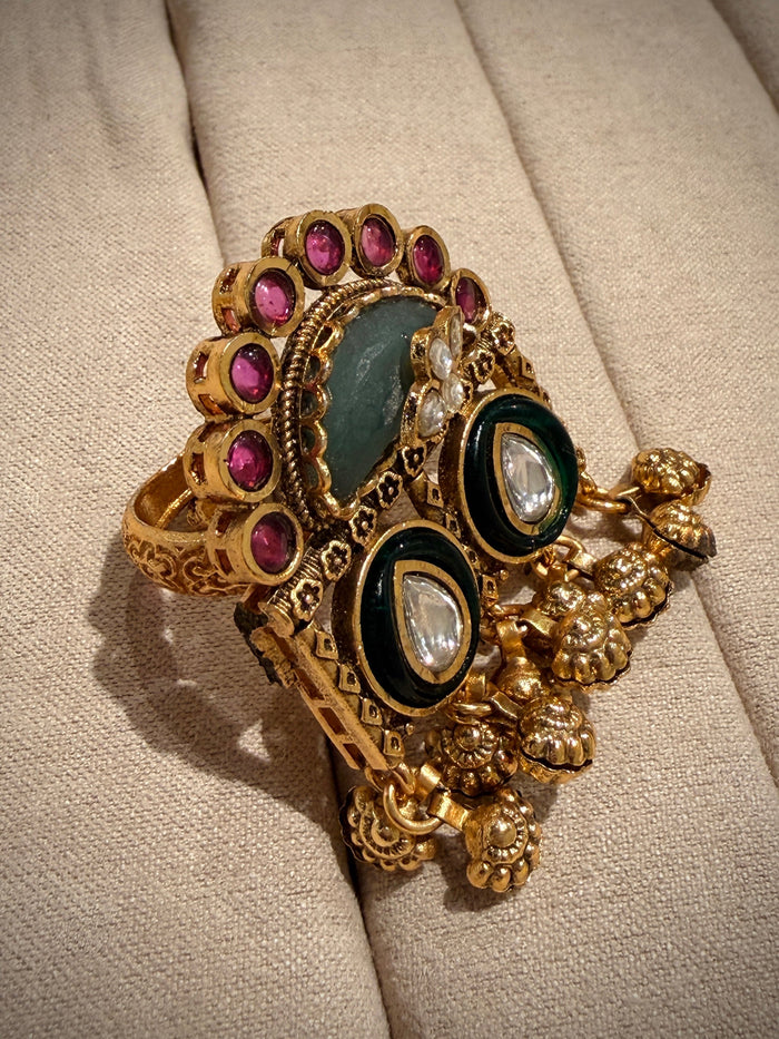 Antique Ruby Red & Green Rajwadi  Ring with Ghungroo