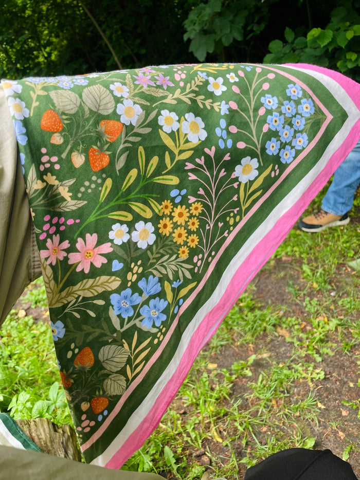 Backyard Garden Motive Scarf