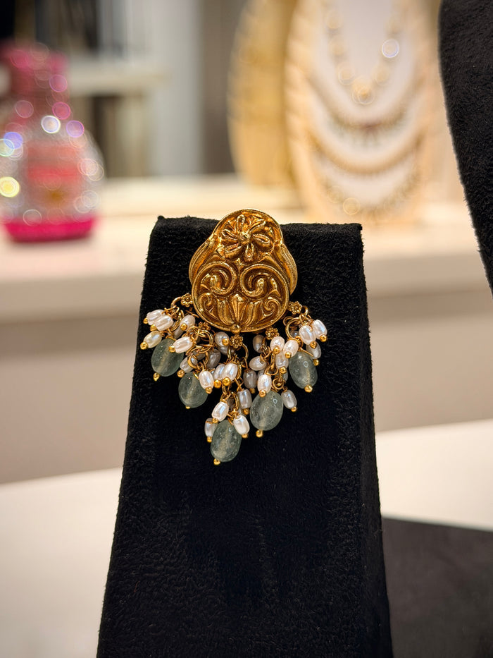 Carved with Bead & Jade Drops Hasli Necklace Set