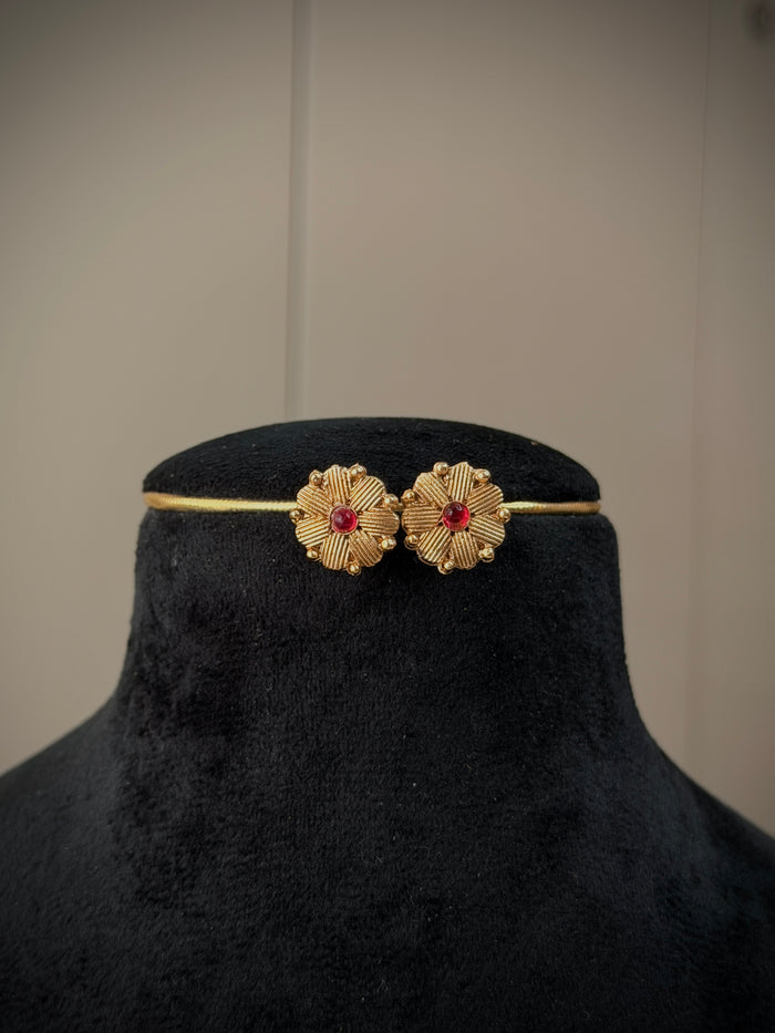 Clustered Pearl Necklace Set