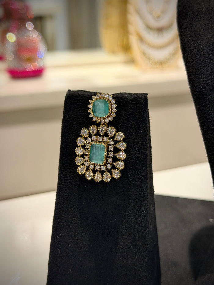 Double-Layer AD Stone Necklace Set