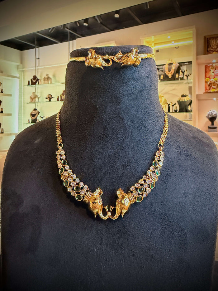 Dual Elephant Short Necklace Set