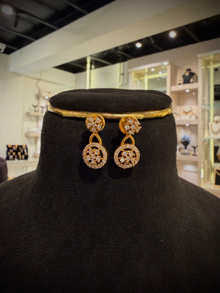 Elegant Round Choker Necklace Set
