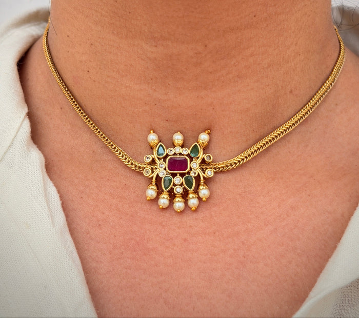 Elegant Ruby Green Pearl Choker Necklace Set A108