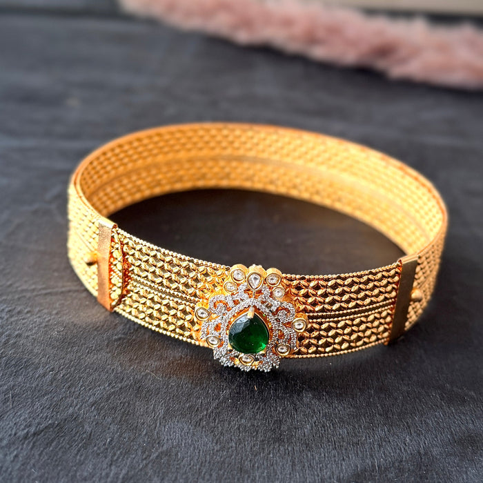 Emerald Brilliance Sleek Kid's Waist Belt / Vaddanam