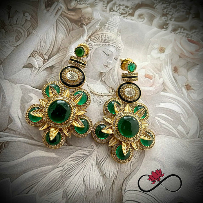 Emerald Green Floral Earrings Set