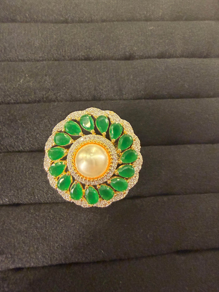 Emerald Pearl Floral Royale Ring