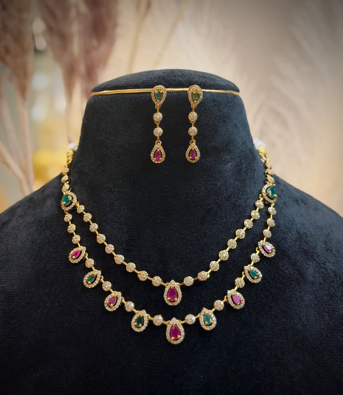 Emerald‑Ruby Double Layer Teardrop Choker Necklace Set