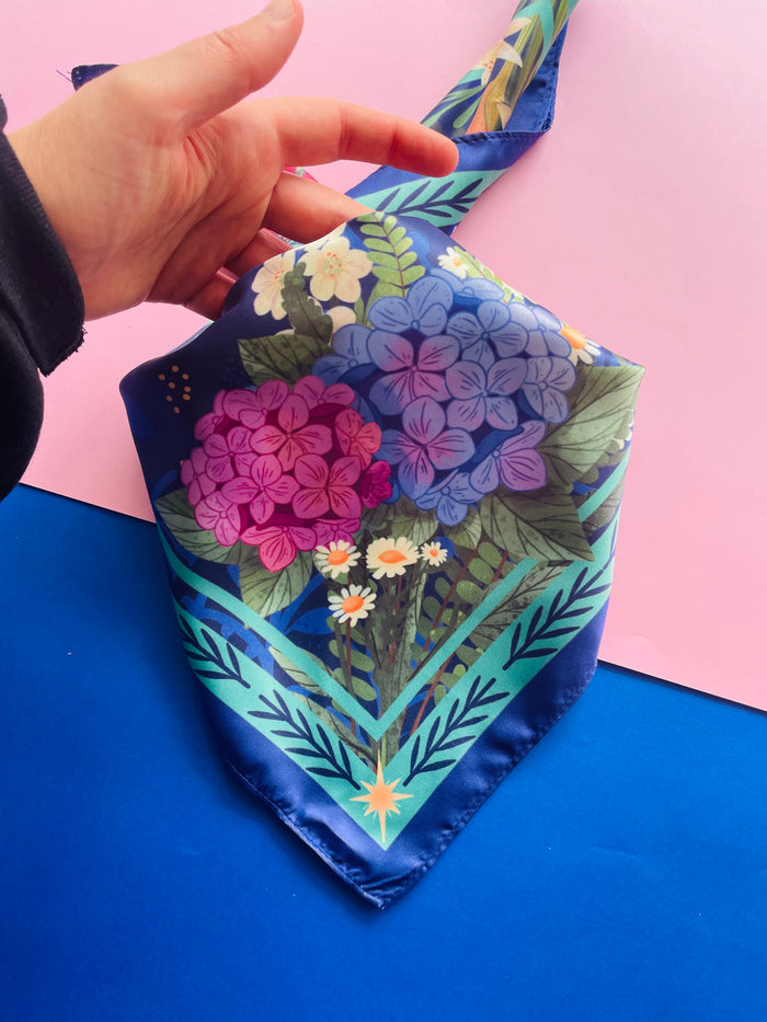 Flowers Motive Scarf