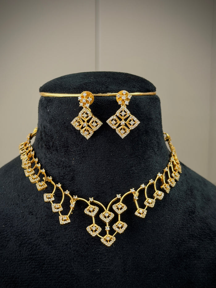 Geometric Square Necklace Set