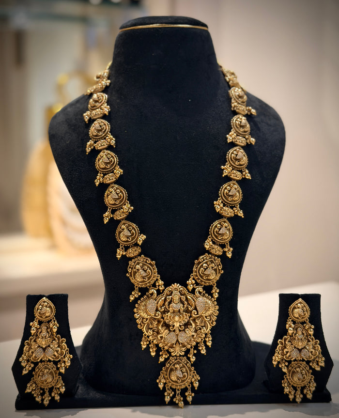 Goddess Lakshmi Pendant Long Necklace Set