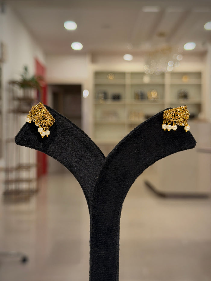 Gold Filigree Pearl Drop Ear Cuff