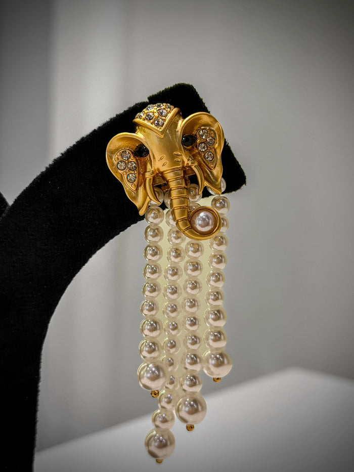 Gold Ganesha Pearl Earrings Set