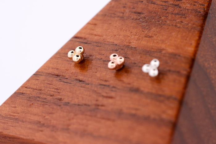 Gold Tri-bead Clusters