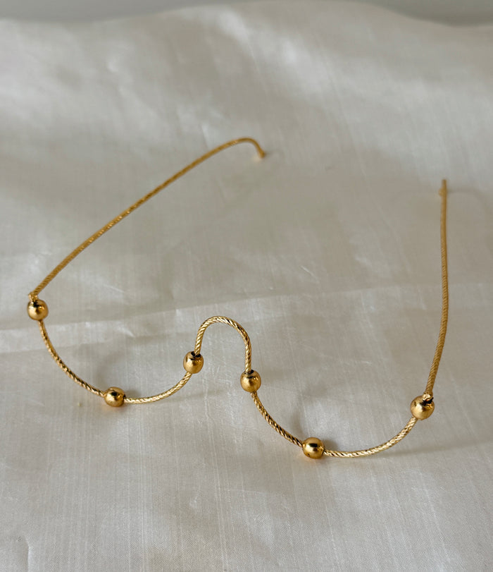 Golden Minimalistic Twisted Rope Wire Ball Bead Facelet