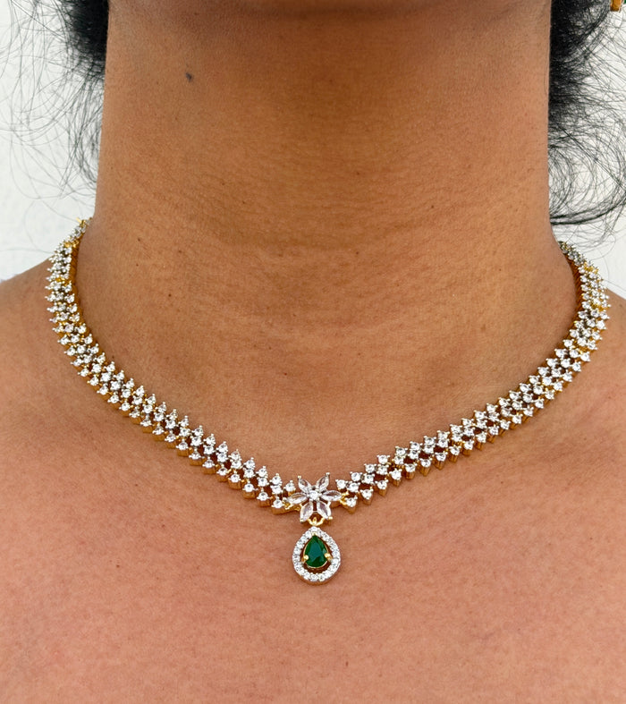 Necklace with a green gemstone pendant