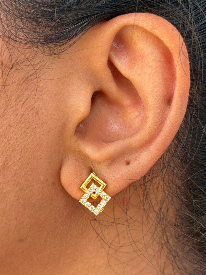 Gold square earrings