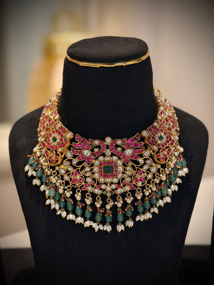 Grand Jadau Ruby‑Green Choker Necklace