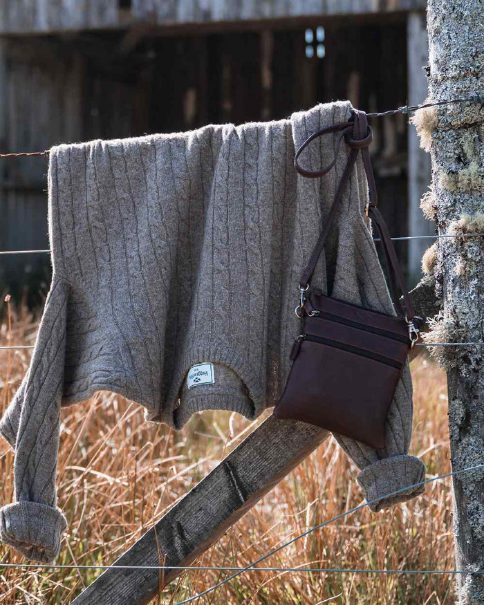 Oatmeal Marl Coloured Hoggs of Fife Mens Jedburgh II Cable Pullover on outdoor background #colour_oatmeal-marl