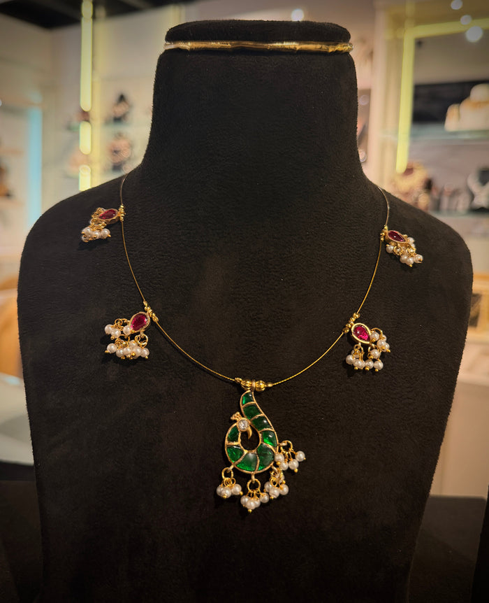 Jadau Emerald Invisible Chain Set