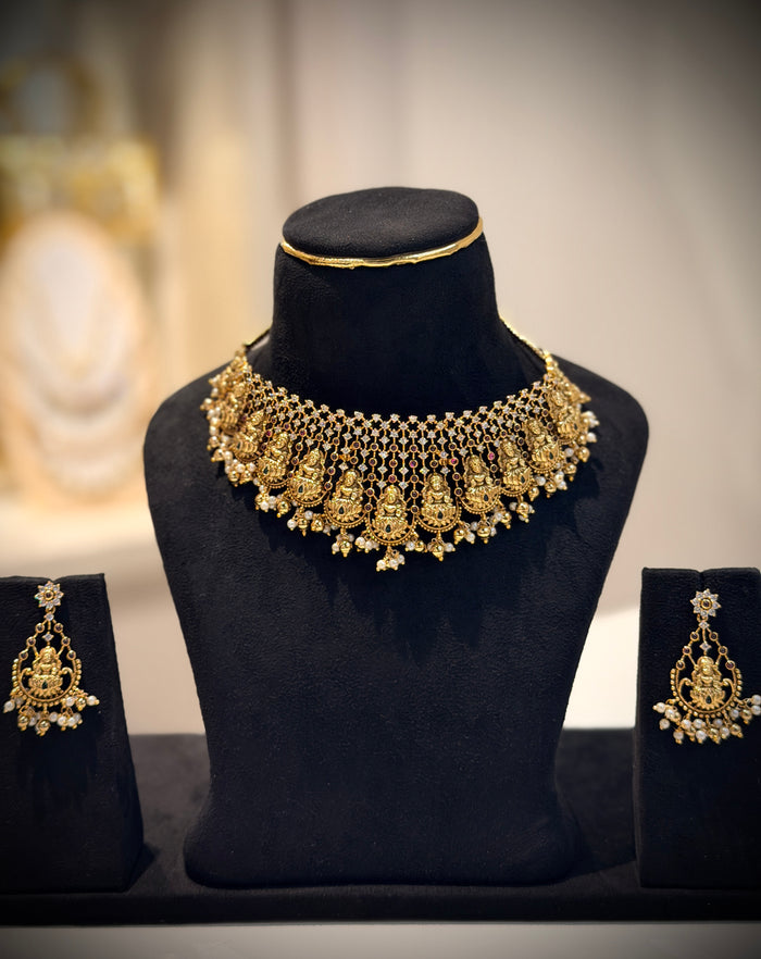 Maa Lakshmi Bridal Choker Set