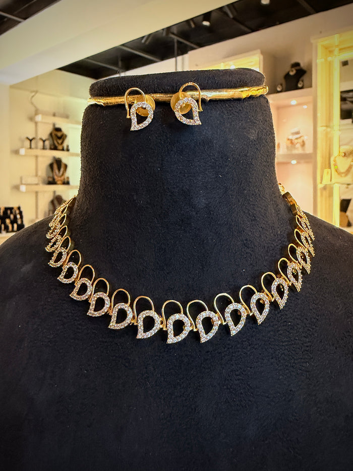 Mango Loop Choker Necklace Set