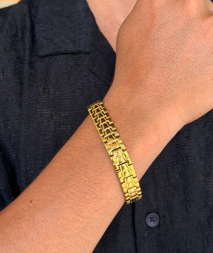 Men’s Gold Grid Link Bracelet