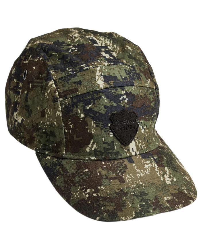 Camo coloured Northern Hunting Asle Camo Cap on white background #colour_camo