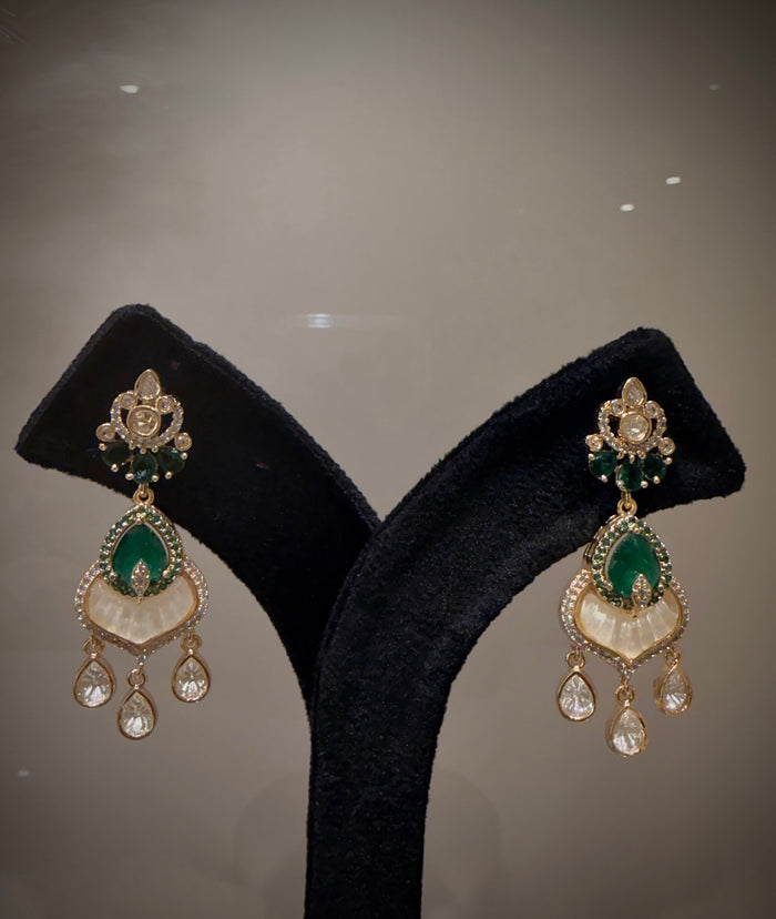 Regal Emerald & Ruby MOP Drop Choker Set