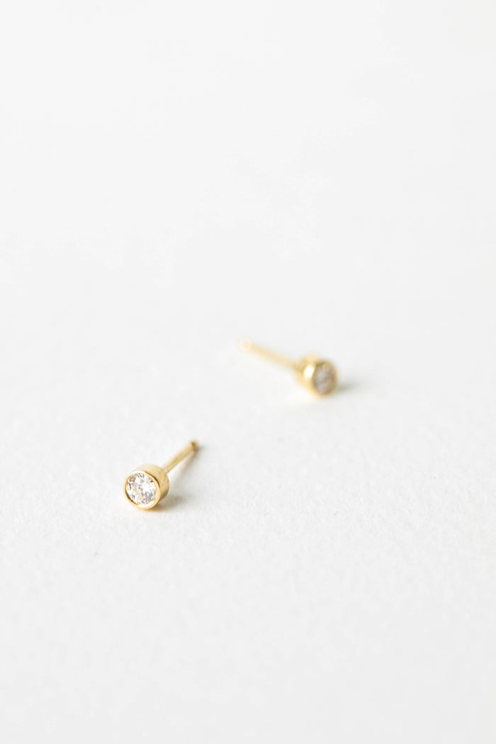 Round Bezel Studs