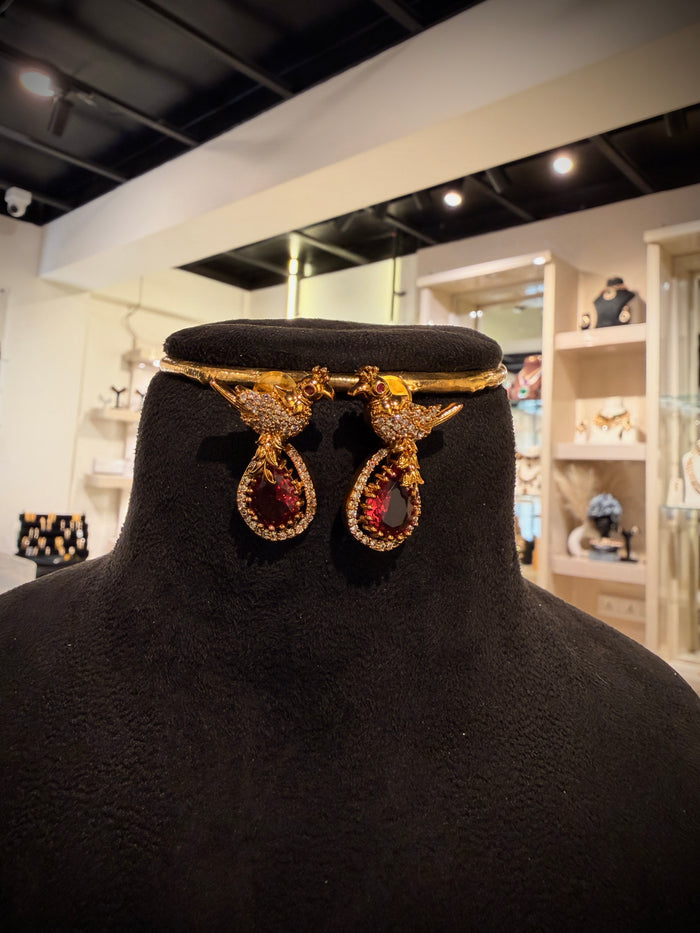 Ruby Bird Motif Necklace Set