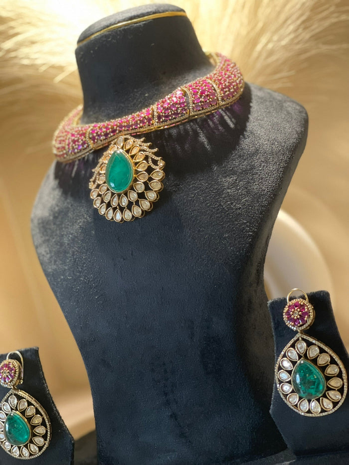 Ruby-Emerald Choker Necklace Set