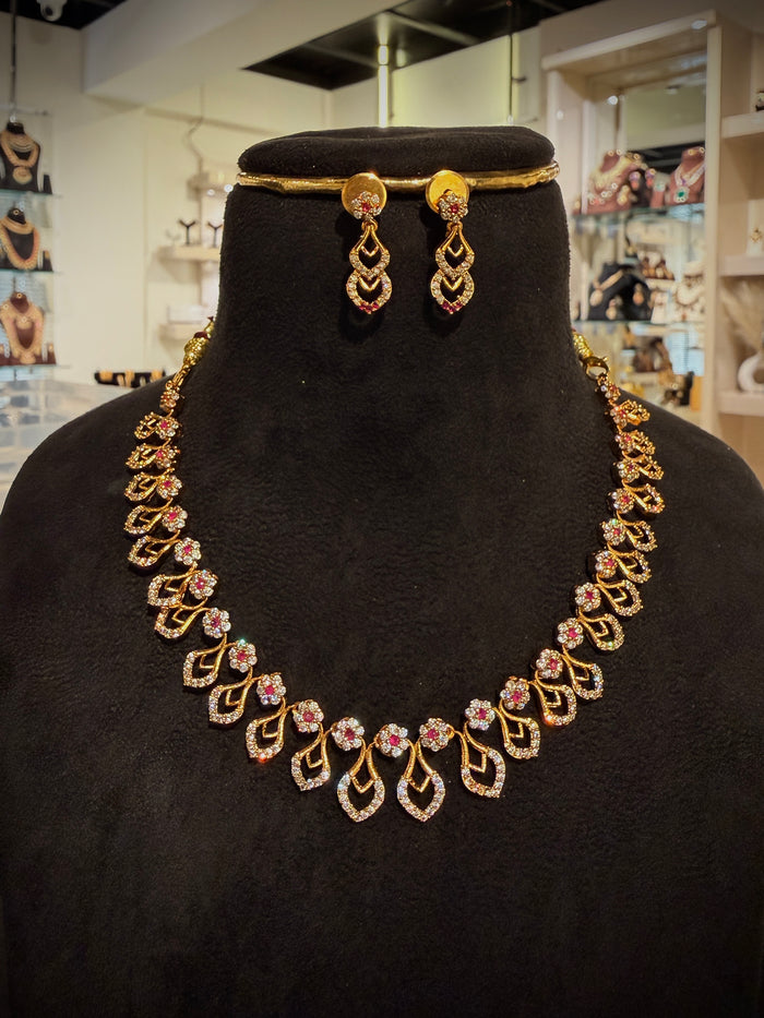 Ruby Flower Tear Drop Necklace Set