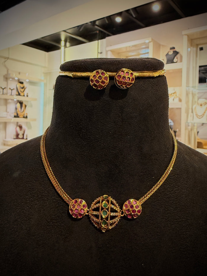 Ruby Green Antique Gold Necklace Set