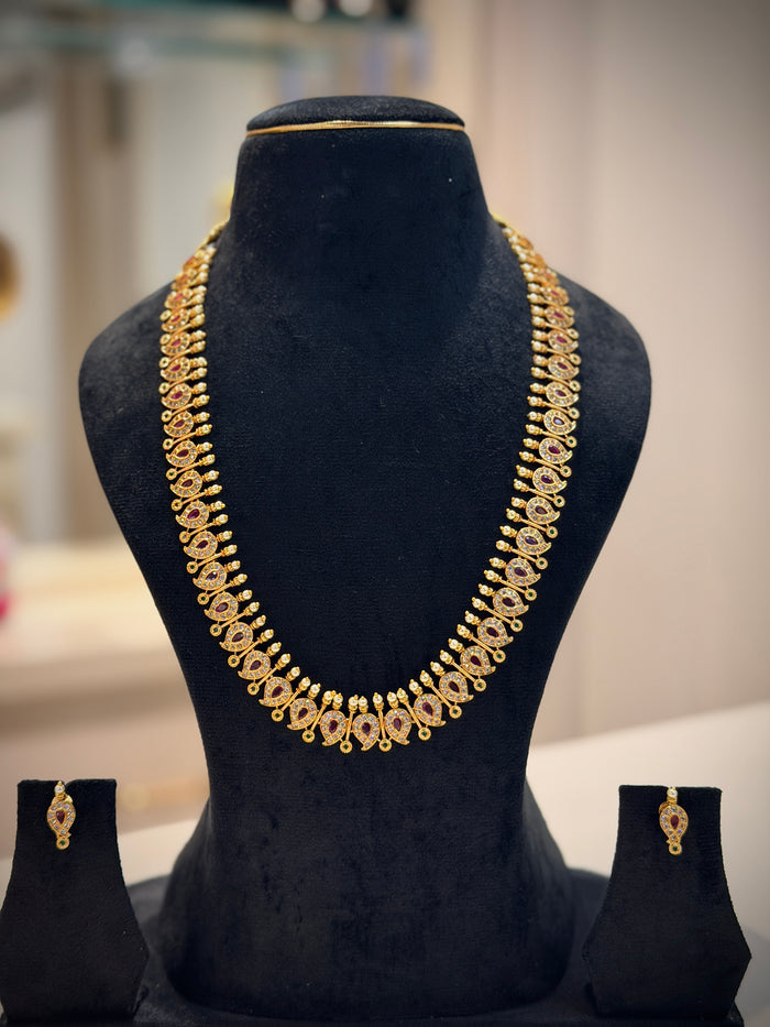 Ruby‑Emerald Mango Long Necklace Set