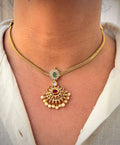 Ruby‑Green Pearl Fan Necklace Set