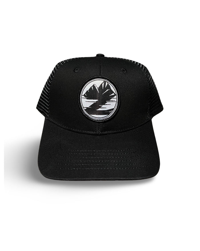 Skinz Z Logo Curved Brim Mesh SnapBack