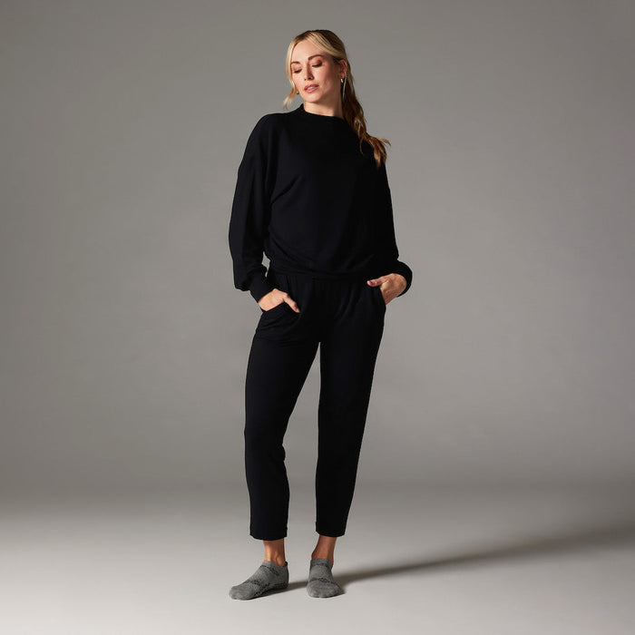 Slope Crew Sweatshirt | Tops > Sweaters & Hoodies | Tavi – Tavi Active