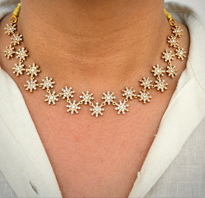 Star Floral Choker Necklace Set