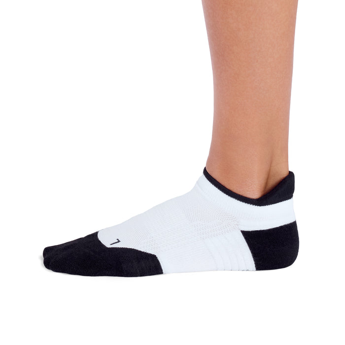 TempoLite Ankle Socks | Socks > Sport | Tavi – Tavi Active