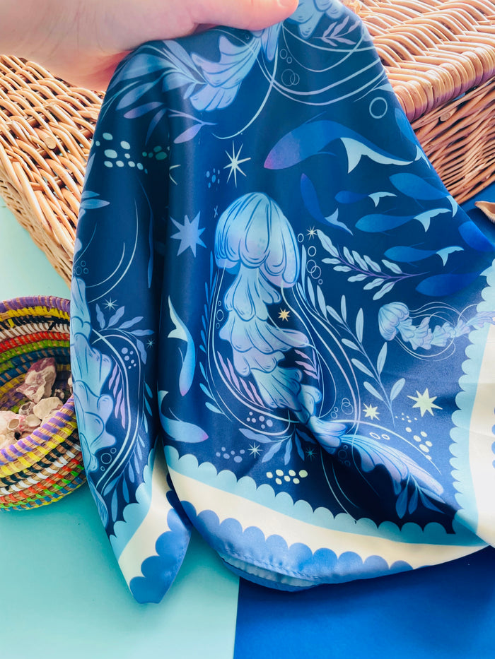 Underwater Motive Scarf