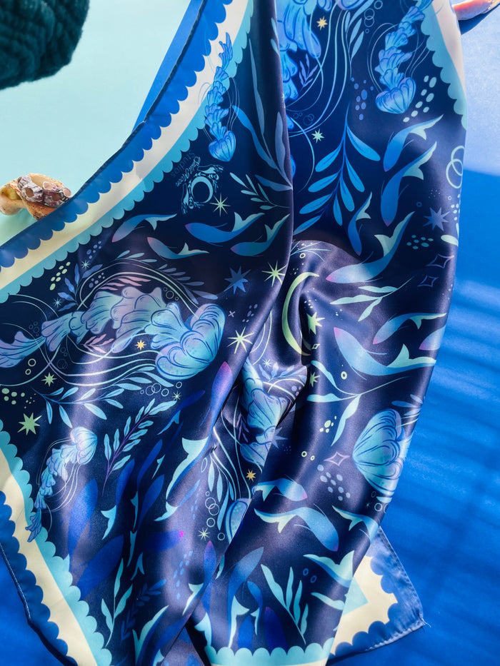 Underwater Motive Scarf