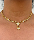 Gold necklace with diamond pendants
